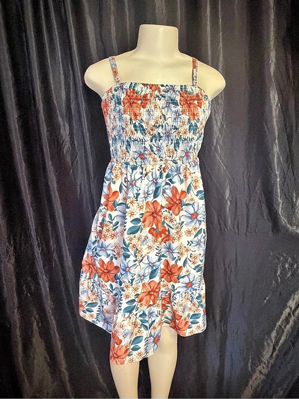 Floral Mini Dress Size 4XL Like New